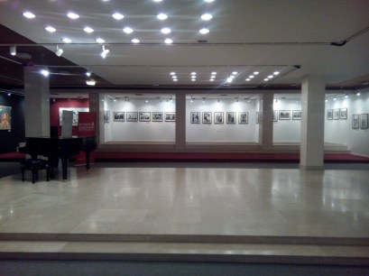 image-9cf83ce581b398da1073ac09894920ab8f890d93ad8ff3c13692fc09c55f7b02-V